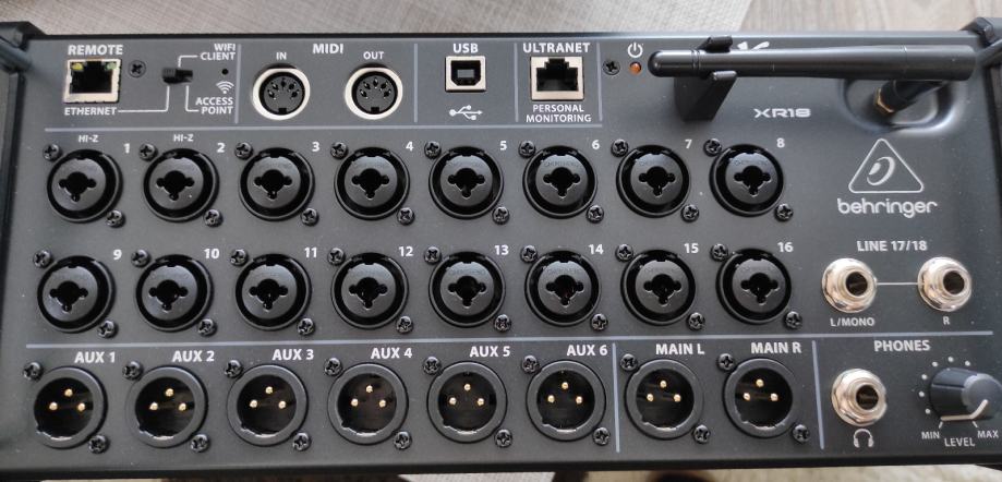 Behringer XAir 18. mixer