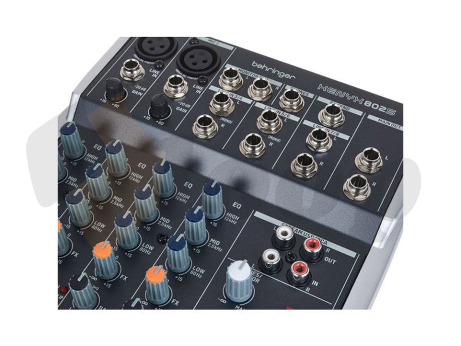 Behringer Xenyx 802S