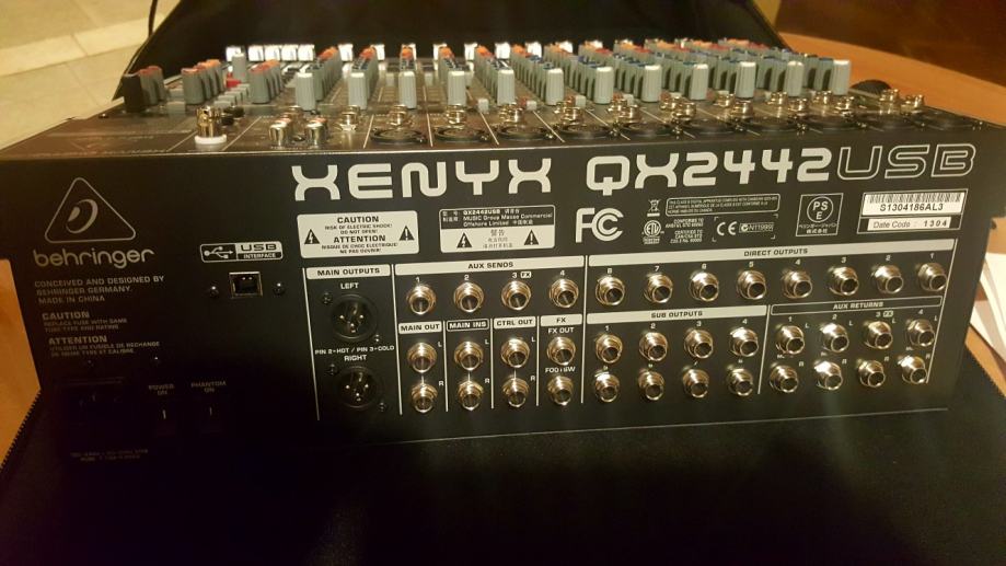 Mixer Behringer QX2442 USB