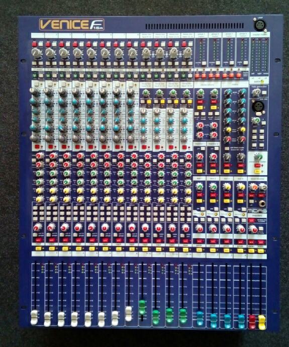 Mixer Midas Venice F16R