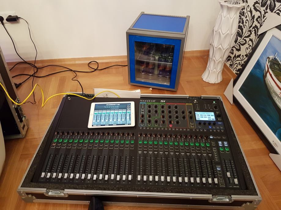 Soundcraft SI Compact 32