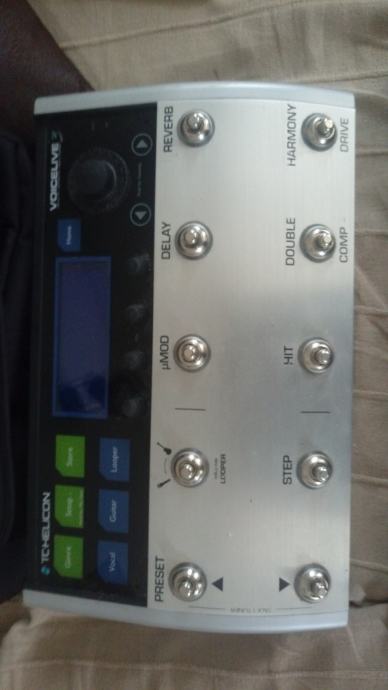 TC Helicon voicelive3+torba & TC Helicon switch 6 mikrofon i stalak