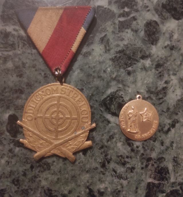 JNA medalja i značka