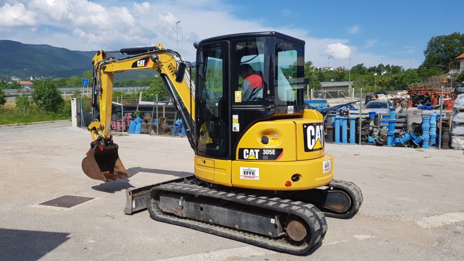 Caterpillar 305 E