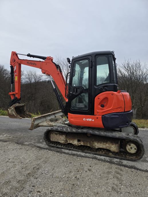 Kubota U48-4 / 4800 kg / hidraulicna brza spojka