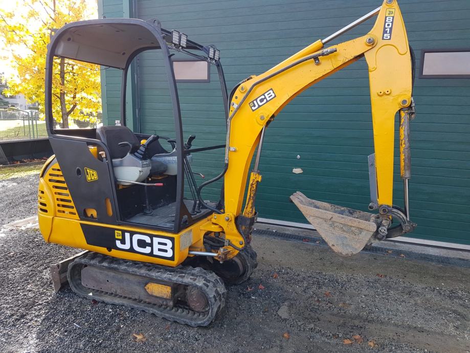 MINI BAGER JCB 1,5 TONA