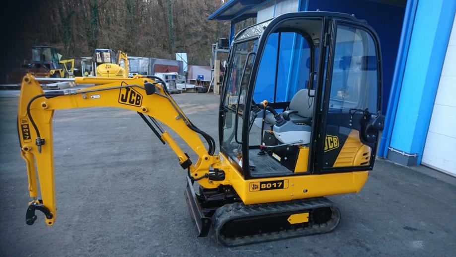 minibager JCB 8017 rabljeno