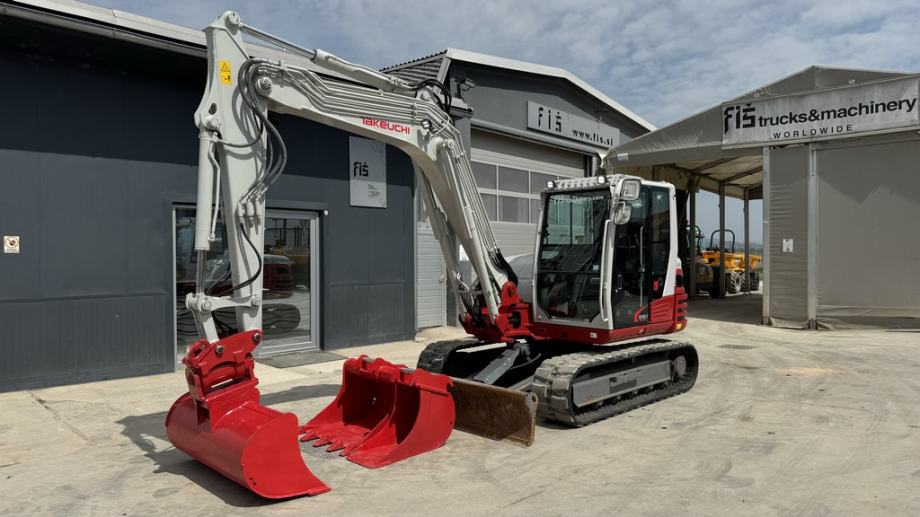 TAKEUCHI TB290-2 - POWERTILT - 3X KORPA - 2022 GODINA -740 RADNIH SATI