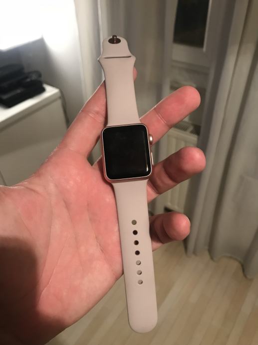 Сколько держат заряд apple iwatch 2