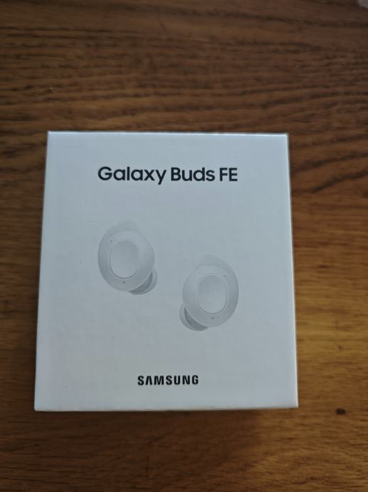 Prodajem potpune nove zapakirane slusalice samsung buds FE