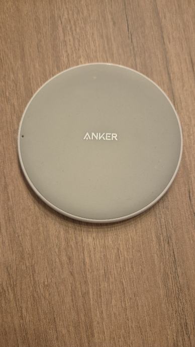 Anker PowerWave bezicni punjac 10W