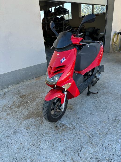 Aprilia leonardo 150 dijelovi