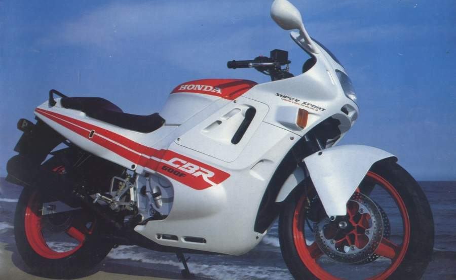 Honda cbr 600 f1