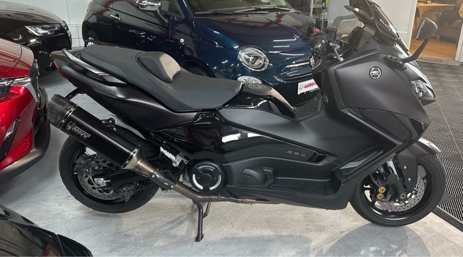 Yamaha Tmax 560 MIVV Auspuh sa granama!