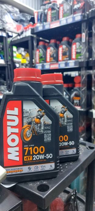 MOTUL ULJE 7100 4T 20W50 1L NOVO!