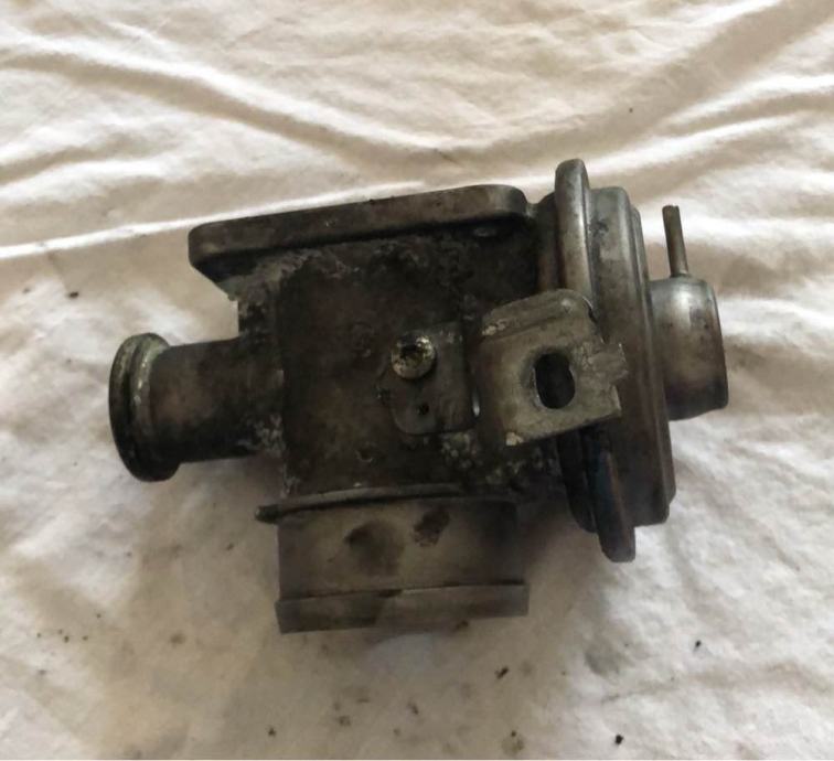 AGR EGR VENTIL BMW	E46 3	2004 778545204