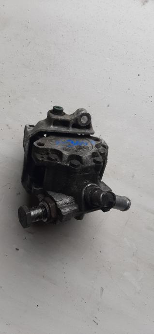 AUDI A4 2002 3.0 V6 SERVO PUMPA