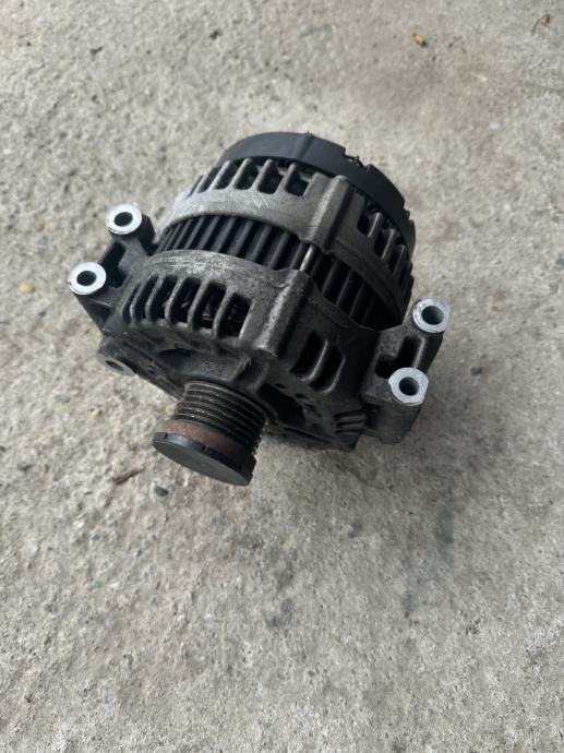 Bmw E90/92 325i 330i n53 Alternator