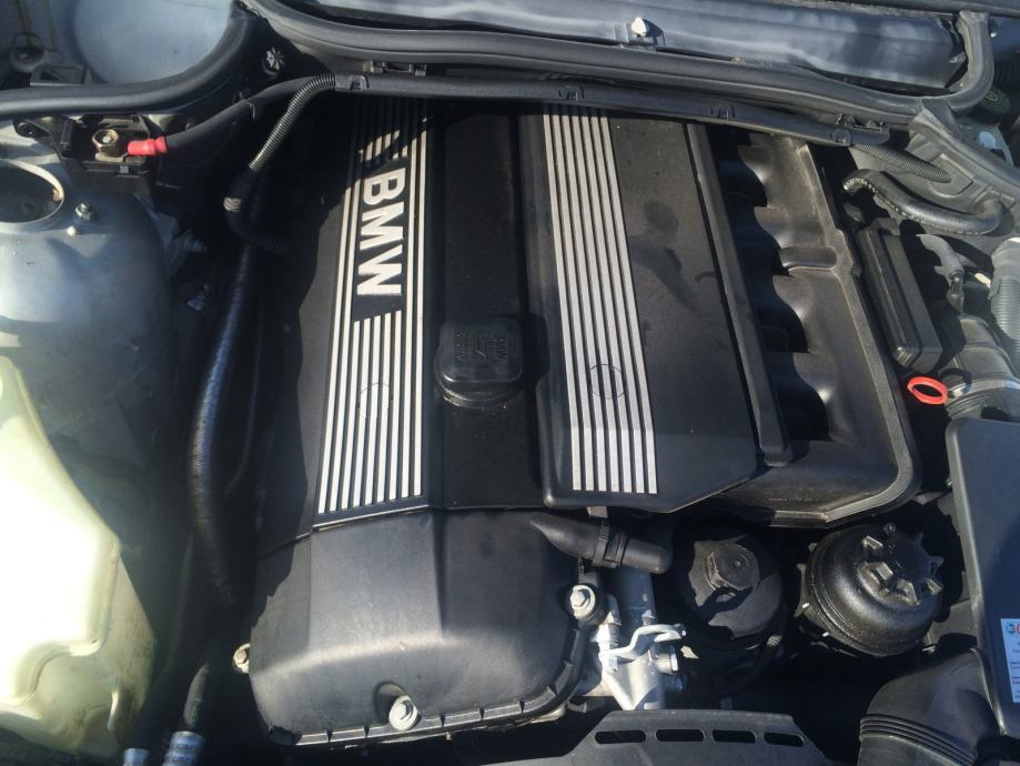 Bmw e46 323i  Motor