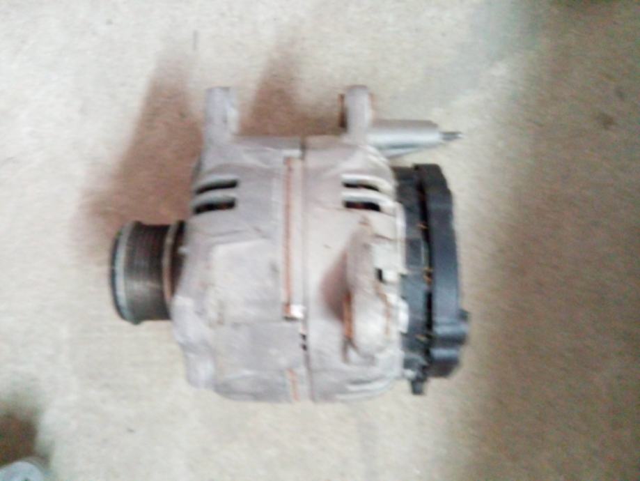 golf 5,4,polo,audi do 2009g.alternator