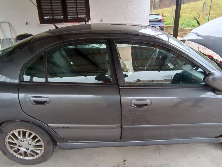 Mitsubishi Carisma 1.6 76kw 2003 godina [4G92] - dijelovi