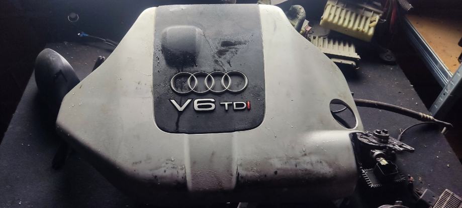 Motor Audi 2.5 tdi 132 kw u dijelovima