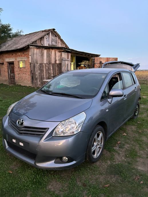 Motor toyota verso 2.0 D4D 2010.g