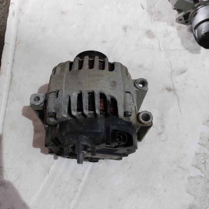 Opel astra j 1.6cdti alternator