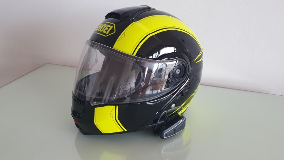 Shoei Neotec preklopna kaciga za motocikl (veličina L) s Bluetooth