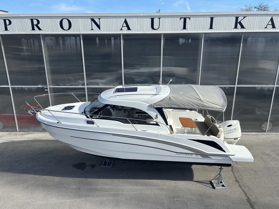 2017 Beneteau Antares 8 OB Suzuki 200 sa 378 sati ***Pronautika***