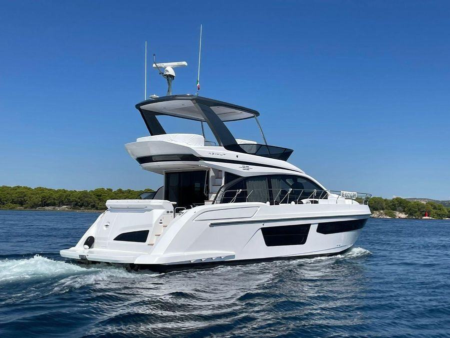 Azimut 53 Fly