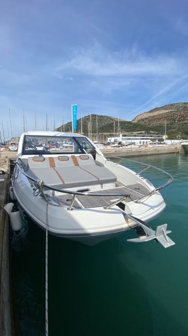 Beneteau GT 32