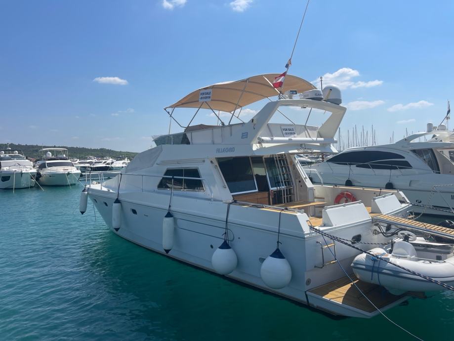 Ferretti Altura 52 S