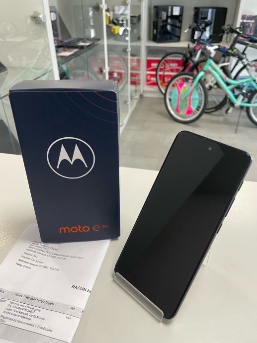 Motorola E40 4GB/64GB, GARANCIJA, R1 račun