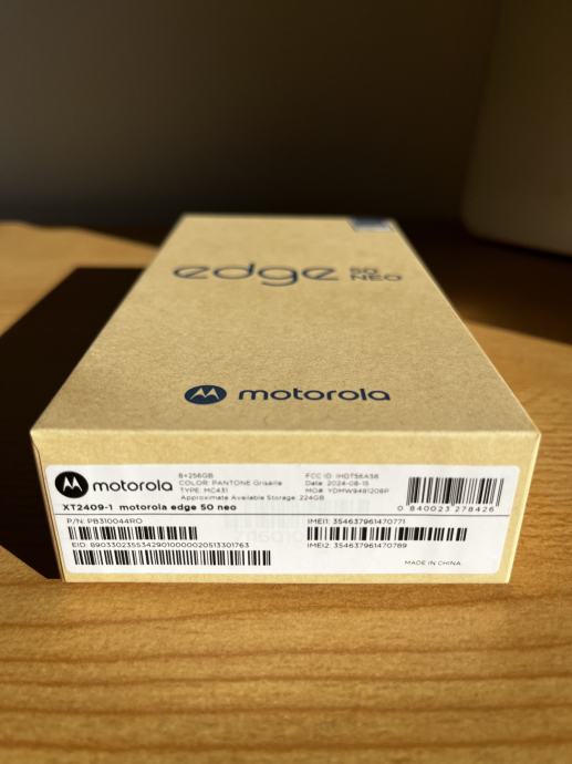 - MOTOROLA EDGE 50 Neo 8/256 - NOVI VAKUMIRAN - GRISAILLE