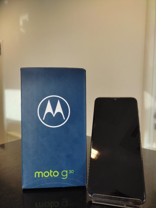 Motorola Moto G30 6/128GB, R1 račun!