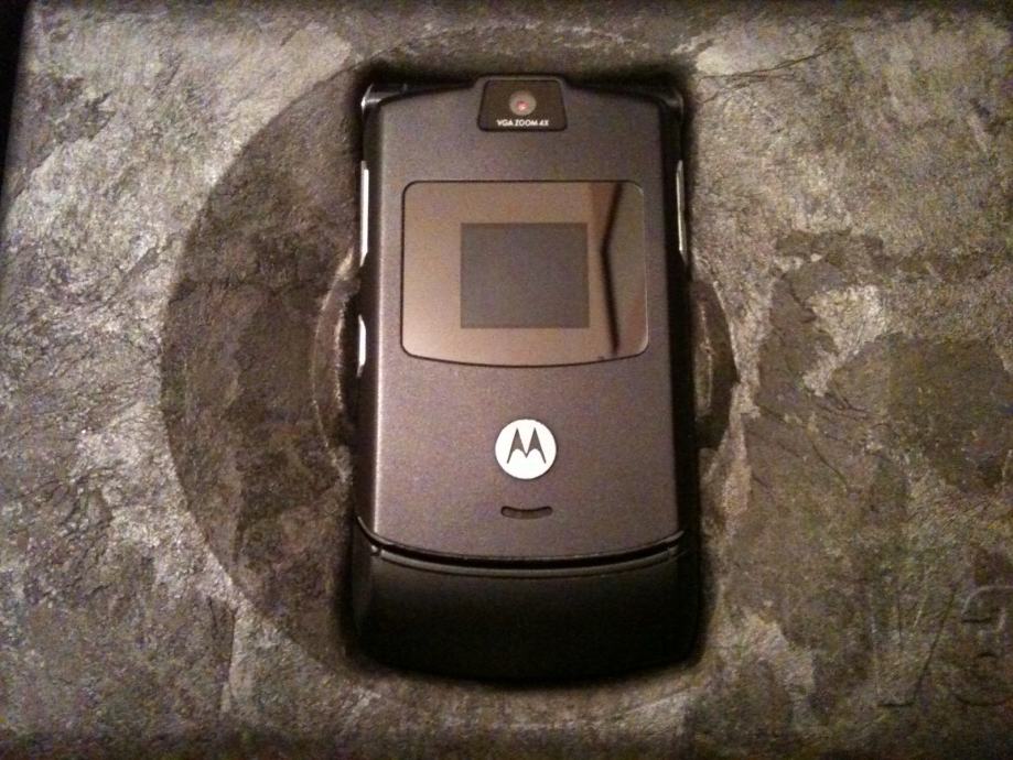 Motorola RAZR V3 black