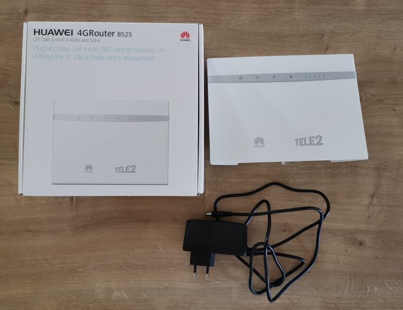 Huawei b525 cat6 bežični router