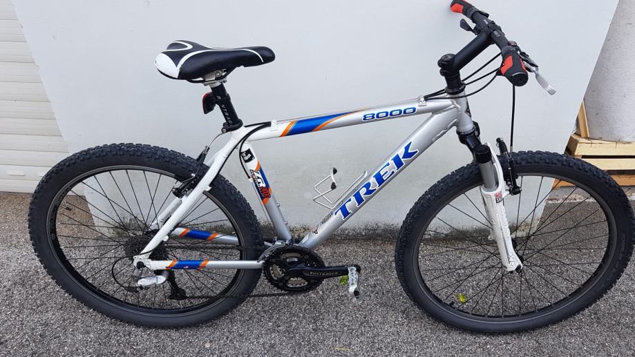 Trek hotsell 8000 mtb