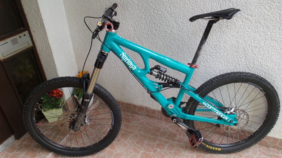 commencal furious 650b