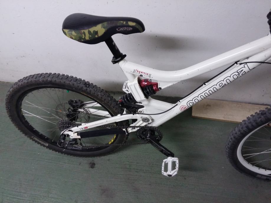 commencal supreme v1