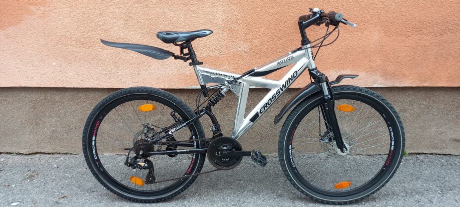 Crosswind MTB sa 26 cola kotačima, 21 brzina, alu-rama 49 cm