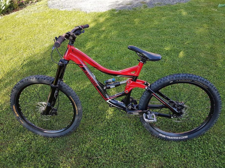 specialized enduro downhill