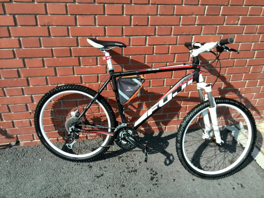 24 inch childrens mountain bike