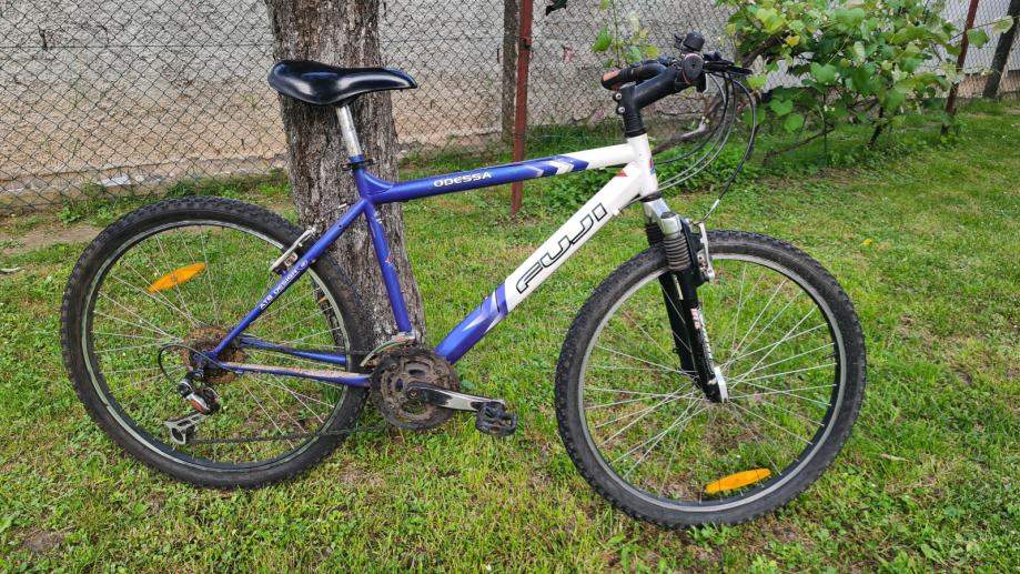 Fuji odessa clearance mountain bike