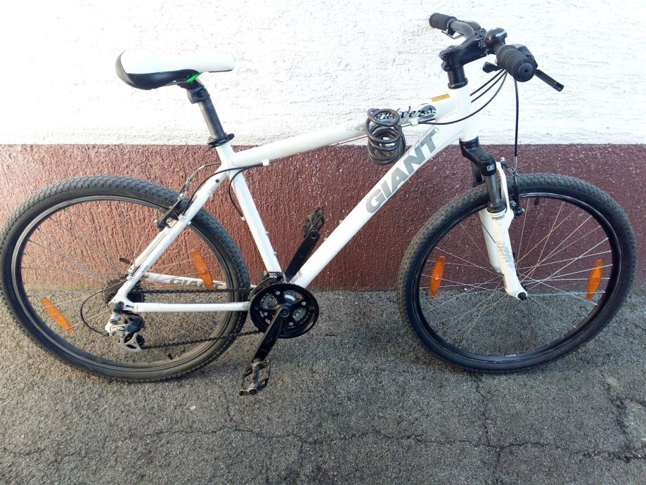 Giant 26" mtb bicikl