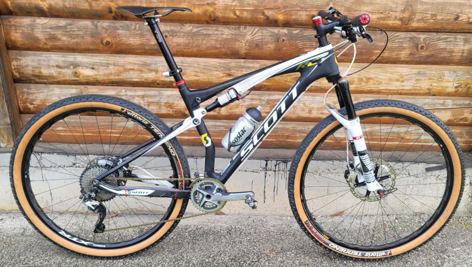 Scott spark rc 29" L 29" carbon,full xtr,dt swiss