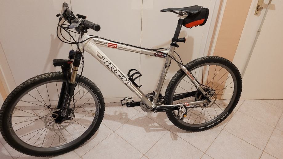 Trek 6700 cheap mtb