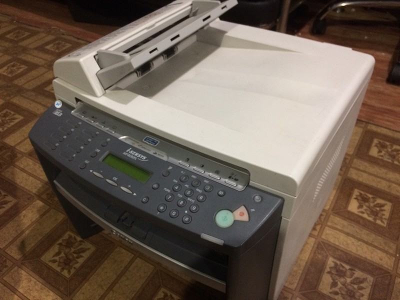 Canon i-SENSYS MF4150 printer, scanner i fax