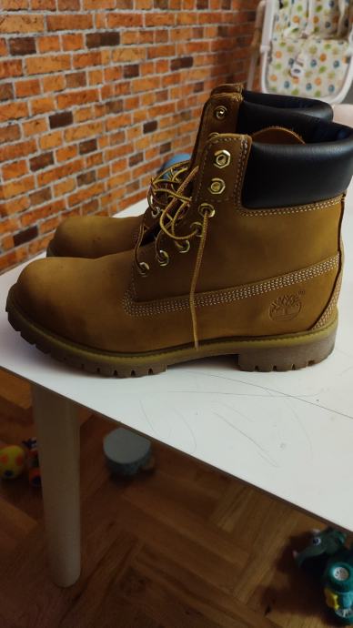 Timberland 42 broj